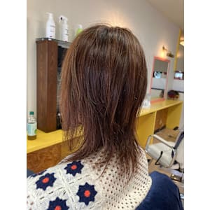 ミディアムレイヤーウルフ - 美容室Stella【ステラ】掲載中