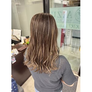 ハイライトカラー - AIZU本厚木 白髪ぼかし ハイライト バレイヤージュ 髪質改善【アイズホンアツギ シラガボカシ ハイライト バレイヤージュ カミシツカイゼン】掲載中