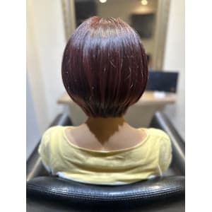 ショートボブ・パープルカラー