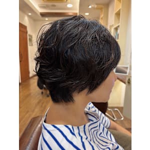 ふんわりパーマのボブレイヤースタイル