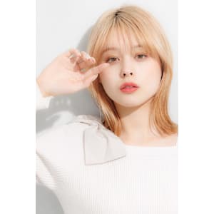 切りっぱなしツヤボブ