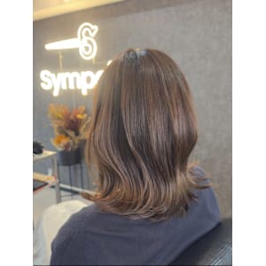 切りっぱなし/外はね/韓国/ミディアム