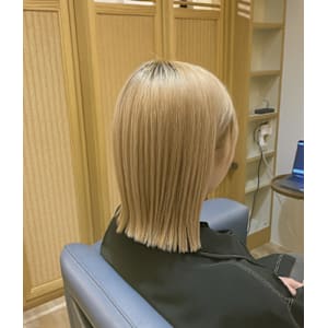 外ハネぱつっとボブベルボブ