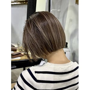 ハイライトベージュ　ハイライトボブ　ナチュラルハイライト - ARCANA 明治神宮前 表参道 原宿【アルカナ メイジジングウマエ オモテサンドウ ハラジュク】掲載中