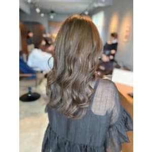 柔らかオリーブベージュ◎