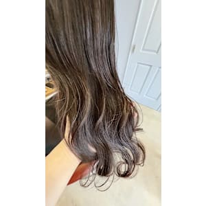 ロングヘアゆる巻き - Lourdes hair design【ルルドヘアーデザイン】掲載中