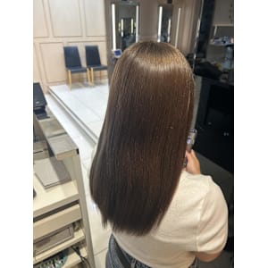 ダブルカラー×ベージュ