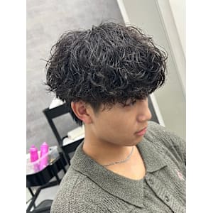 シャドウパーマ