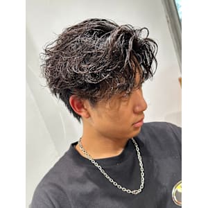 ツイストフェザーパーマ