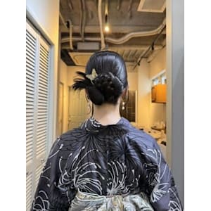 ayane限定ヘアセット¥3300　
