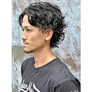 ミディアムパーマ センターパート スパイラルパーマ