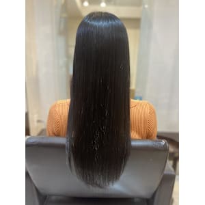 酸性ストレートで髪質改善