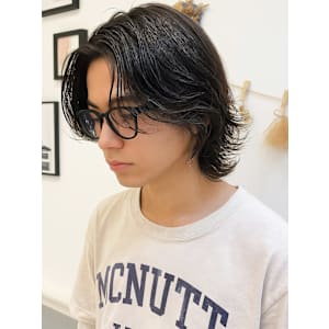 緩めパーマセンターパートウルフサーフカール