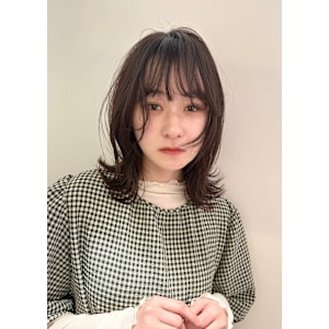 ミディアムレイヤー/顔まわりレイヤー/ブラウンカラー