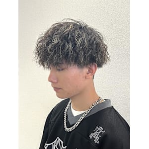 【平山明樹】縦落ちスパイラルパーマ - STYLE 茅ヶ崎 smart salon【スタイルチガサキスマートサロン】掲載中