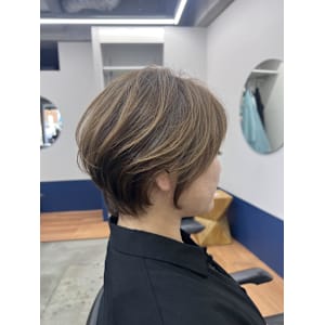 くびれショート