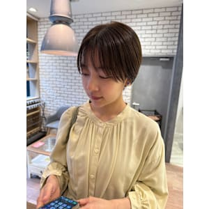 大人の抜け感マニッシュショートスタイル【三軒茶屋】