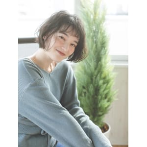 ショートボブ　ナチュラル　パーマ