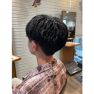 〈木賀　絵莉子〉メンズ×波ウェーブパーマ