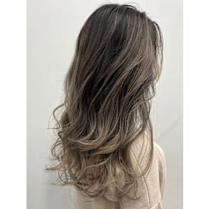 外国人風カラー