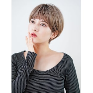 前下がりショート・ボブ/絶壁解消/前髪あり/40代/30代 - INCEPTION  GINZA 銀座【インセプション】掲載中