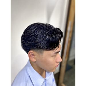 ビジネススタイル/センターパート - ドルクス日本橋【ドルクス ニホンバシ】掲載中