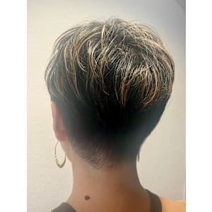 ショートスタイル