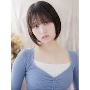 ダークアッシュ小顔切りっぱなしミニボブ　チャコールグレー