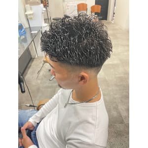 フェード＋パーマ - Total Beauty Cream【トータルビューティークリーム】掲載中