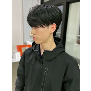 マッシュショート ツーブロック メンズカット 20代