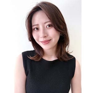 ＠BAILA掲載*ミディアムレイヤーカット*くびれヘア