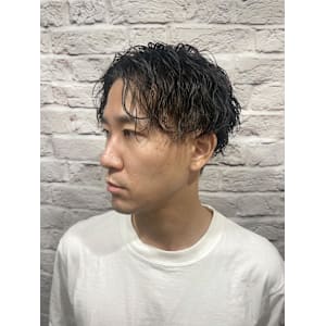 緩め縦落ちツイスパセンターパート - グレイスフルバーバー プラチナム【グレイスフルバーバー プラチナム】掲載中