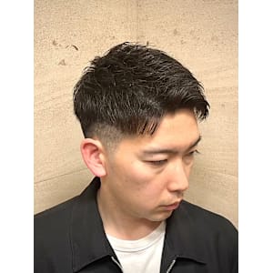 ショート　アップバング - ヒロ銀座バーバーショップ難波店【ヒロギンザバーバーショップナンバテン】掲載中