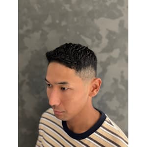 フェザーアップ - ヒロ銀座バーバーショップ大阪本店【ヒロギンザ バーバーショップオオサカホンテン】掲載中