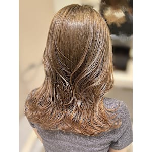 ブリーチなしダブルカラー/レイヤーカット