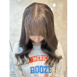 ナナセ/艶髪/ハイトーン/グレー