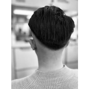 七三スキンフェード