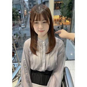 【ミディアムレイヤーカット】