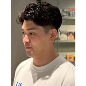ビジネス 30代 アップバング 眉毛カット ニュアンスパーマ
