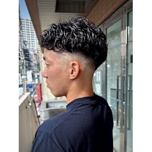 【大村指名】メンズカットスキンフェードパーマ - bococa by KENJE/メンズカット｜フェード【ボコカバイケンジ】掲載中