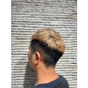 Vis ill 秋葉原店【ビス イル】×スタイル