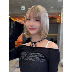 レイヤーボブ×ハイトーン[心斎橋/髪質改善]