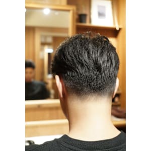 DAU BARBER SHOP 表参道×スタイル - DAU BARBER SHOP 表参道【ダウバーバーショップ オモテサンドウ】掲載中