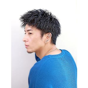 『大人爽やかショート』　ツーブロック　前髪上げ　刈り上げ