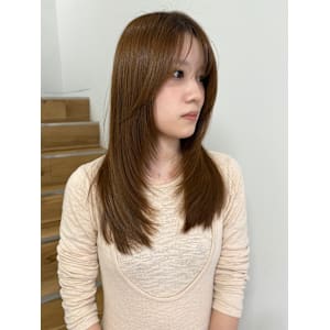 ロングレイヤーシャギーベージュ小顔顔まわり