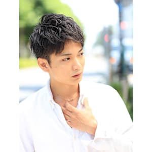 『爽やかショート』ツーブロックアップバング