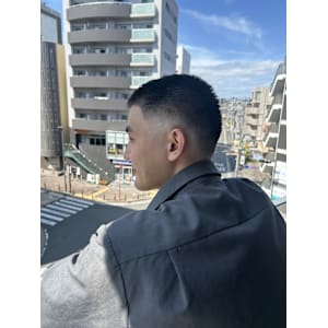 ストリートボウズ×スキンフェード