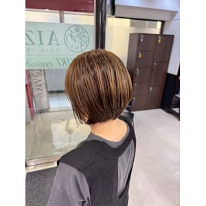 白髪ぼかしハイライト - AIZU本厚木 白髪ぼかし ハイライト バレイヤージュ 髪質改善【アイズホンアツギ シラガボカシ ハイライト バレイヤージュ カミシツカイゼン】掲載中