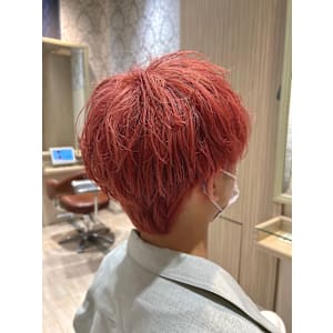 トレンドカラー×ウルフカットスパイキー清潔感ナチュラル