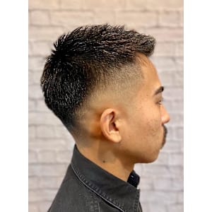 フェードカットスタイル - 銀座マツナガ 新宿野村ビル店【ギンザマツナガ シンジュクノムラビルテン】掲載中
